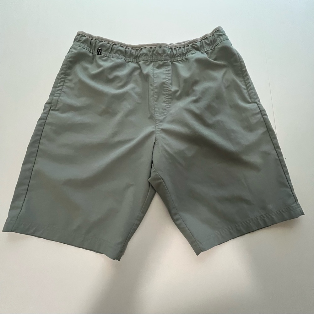 Voyager Flat Front Elasticized Waist Performance Shorts Sea Green Size Large